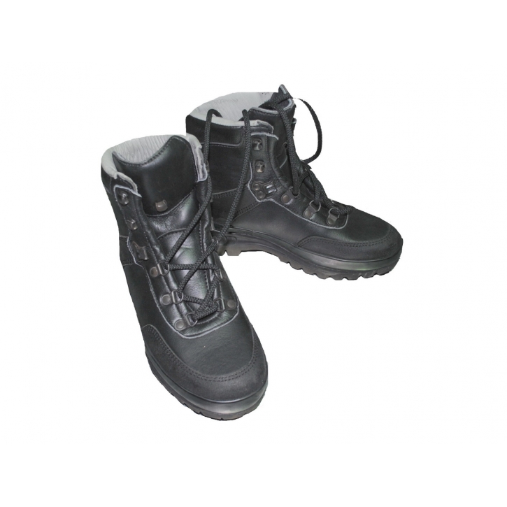 Schweizer Armee - Marschschuhe D90 - 95 - 3 1/2